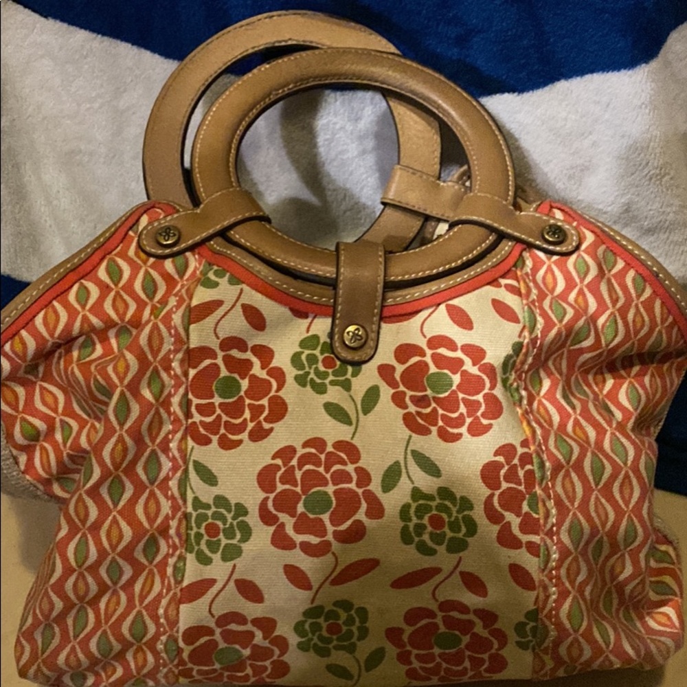 Relic like new small bag.